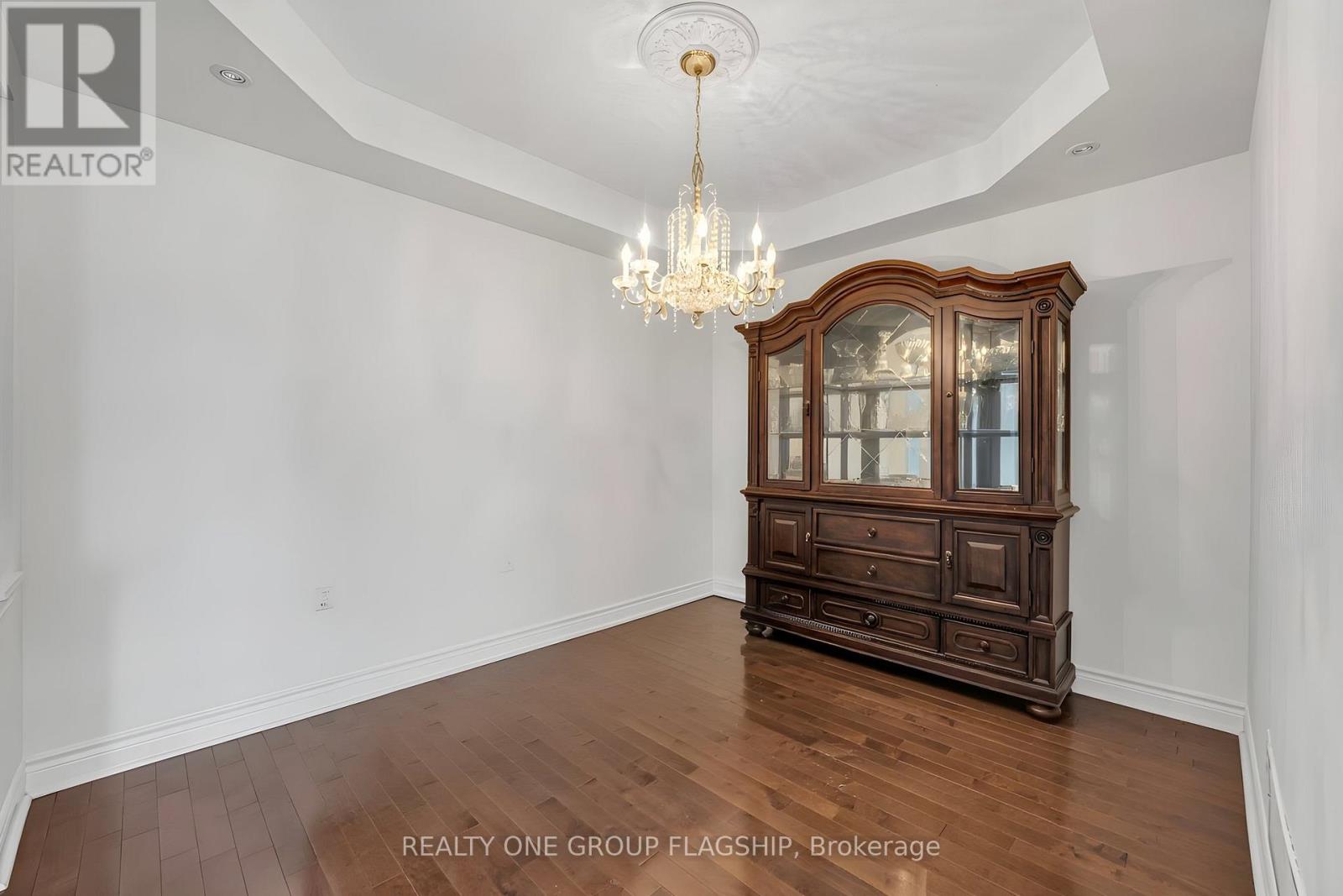 3435 JORIE CRESCENT - 39