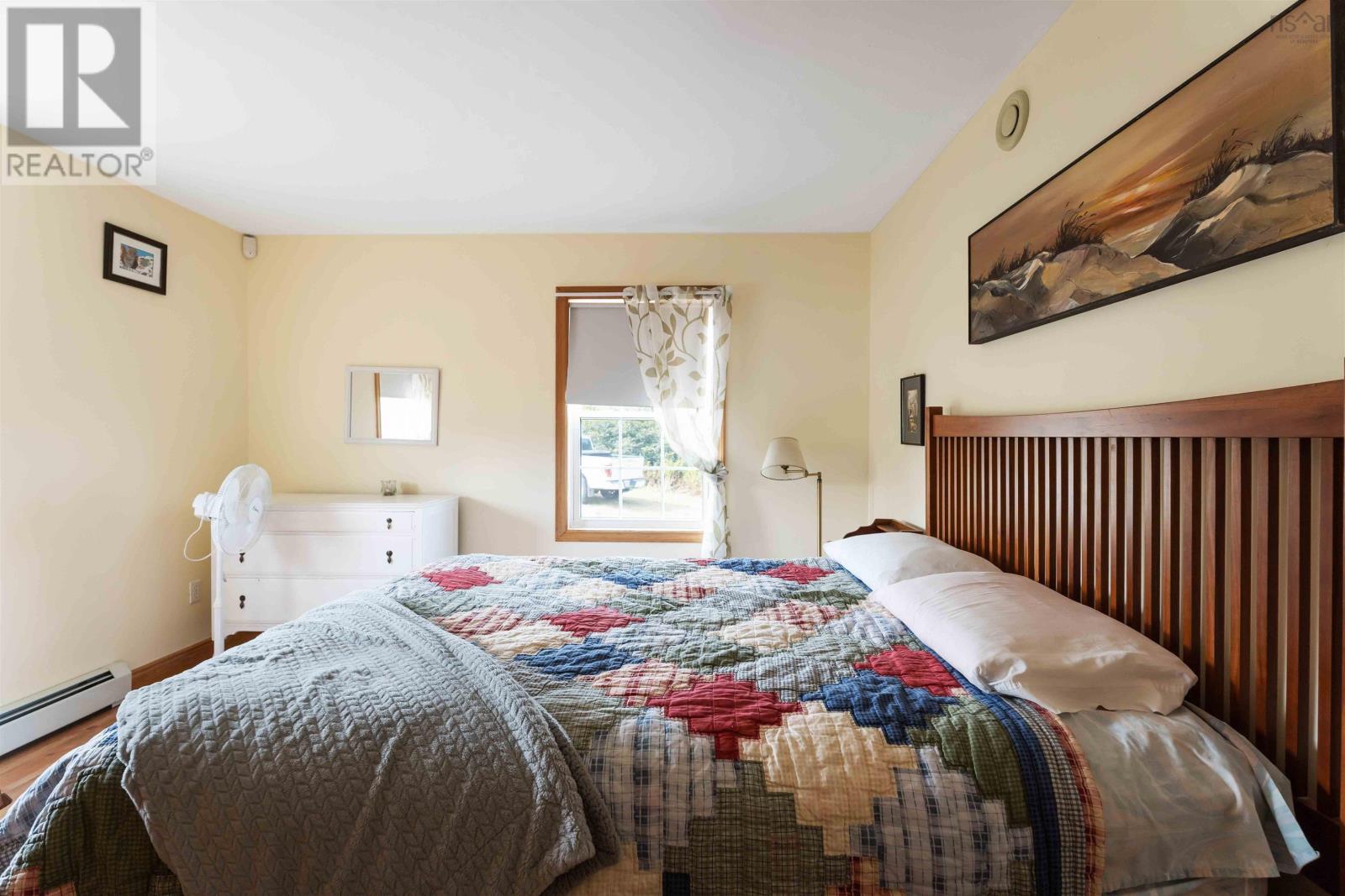 885 Fort Point Road - 21