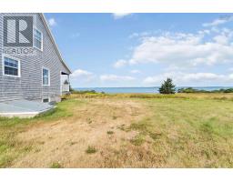 4pc Bathroom - 885 Fort Point Road, Ashmore, NS B0W3T0 Photo 6