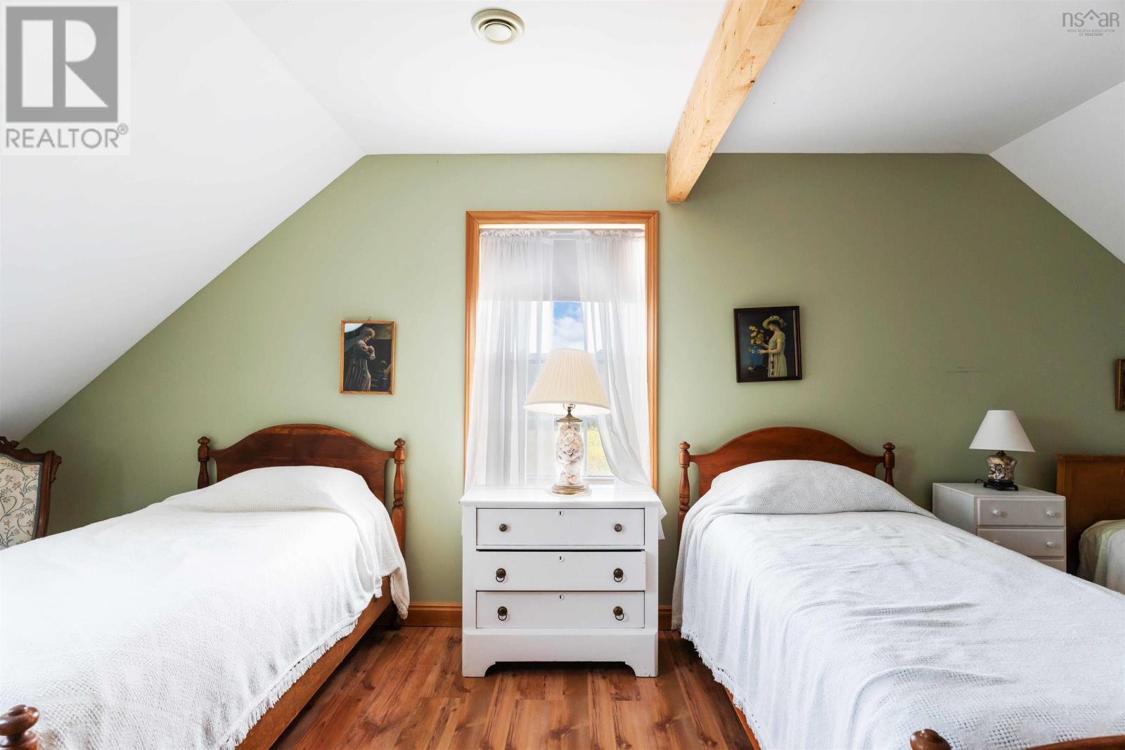 885 Fort Point Road - 32