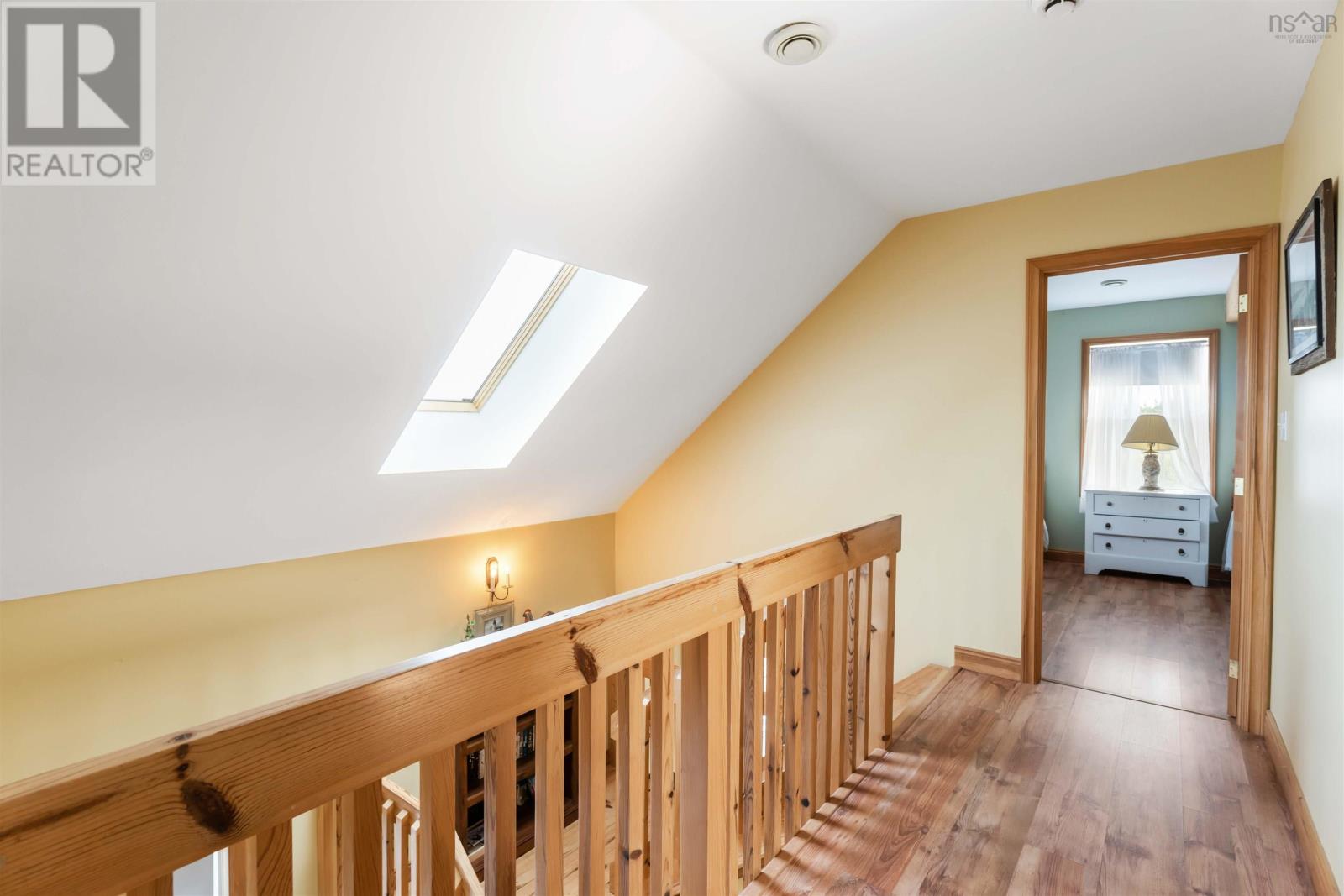 885 Fort Point Road - 25