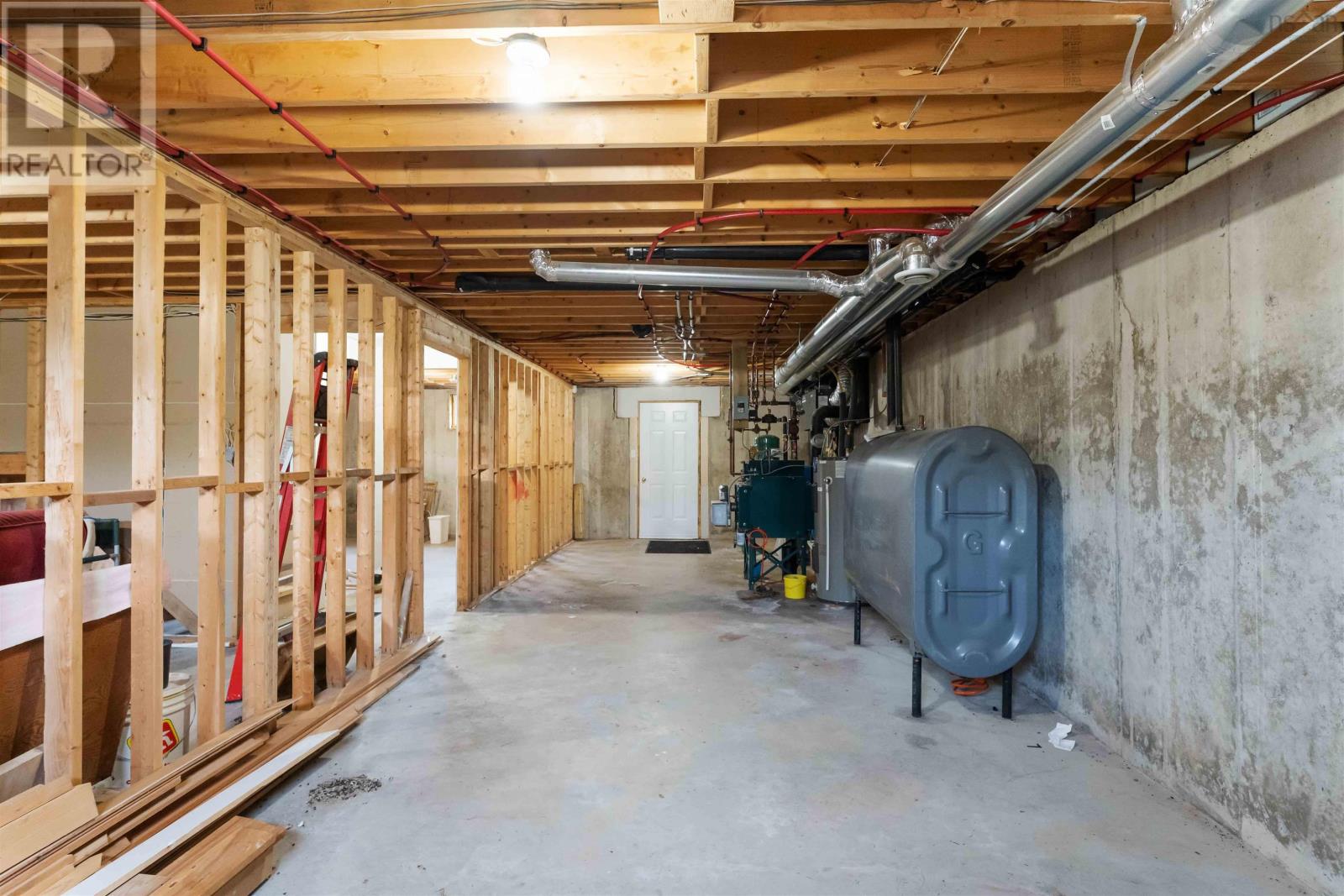 885 Fort Point Road - 34