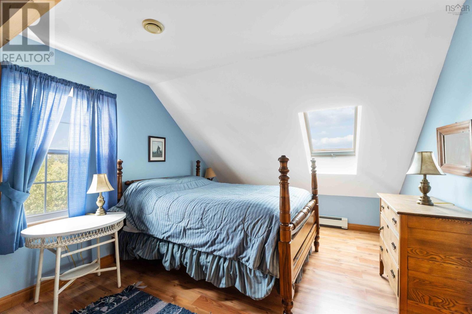 885 Fort Point Road - 26