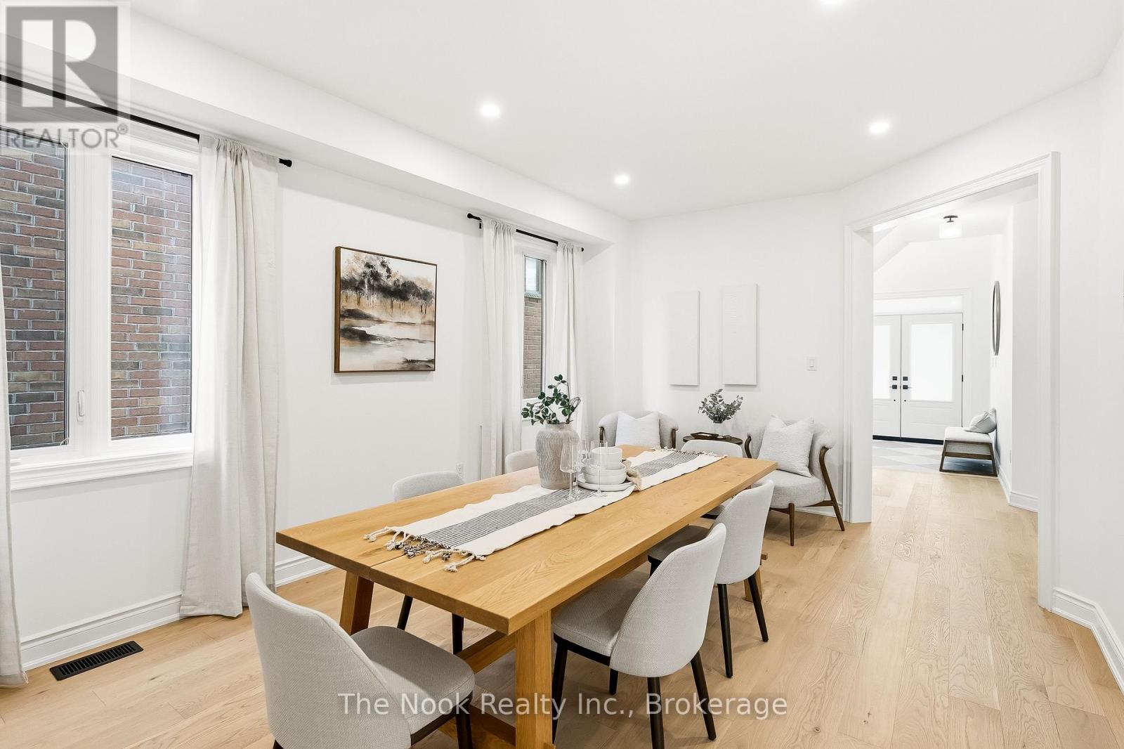 52 NIGHTINGALE CRESCENT - 15