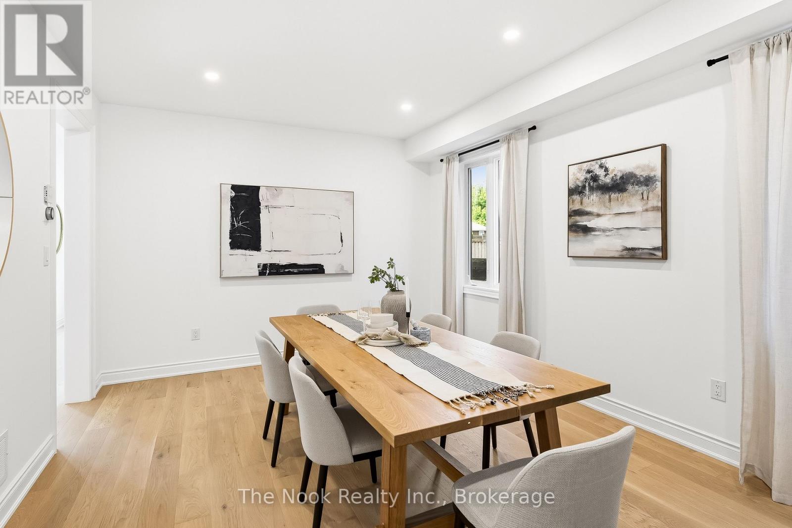 52 NIGHTINGALE CRESCENT - 17