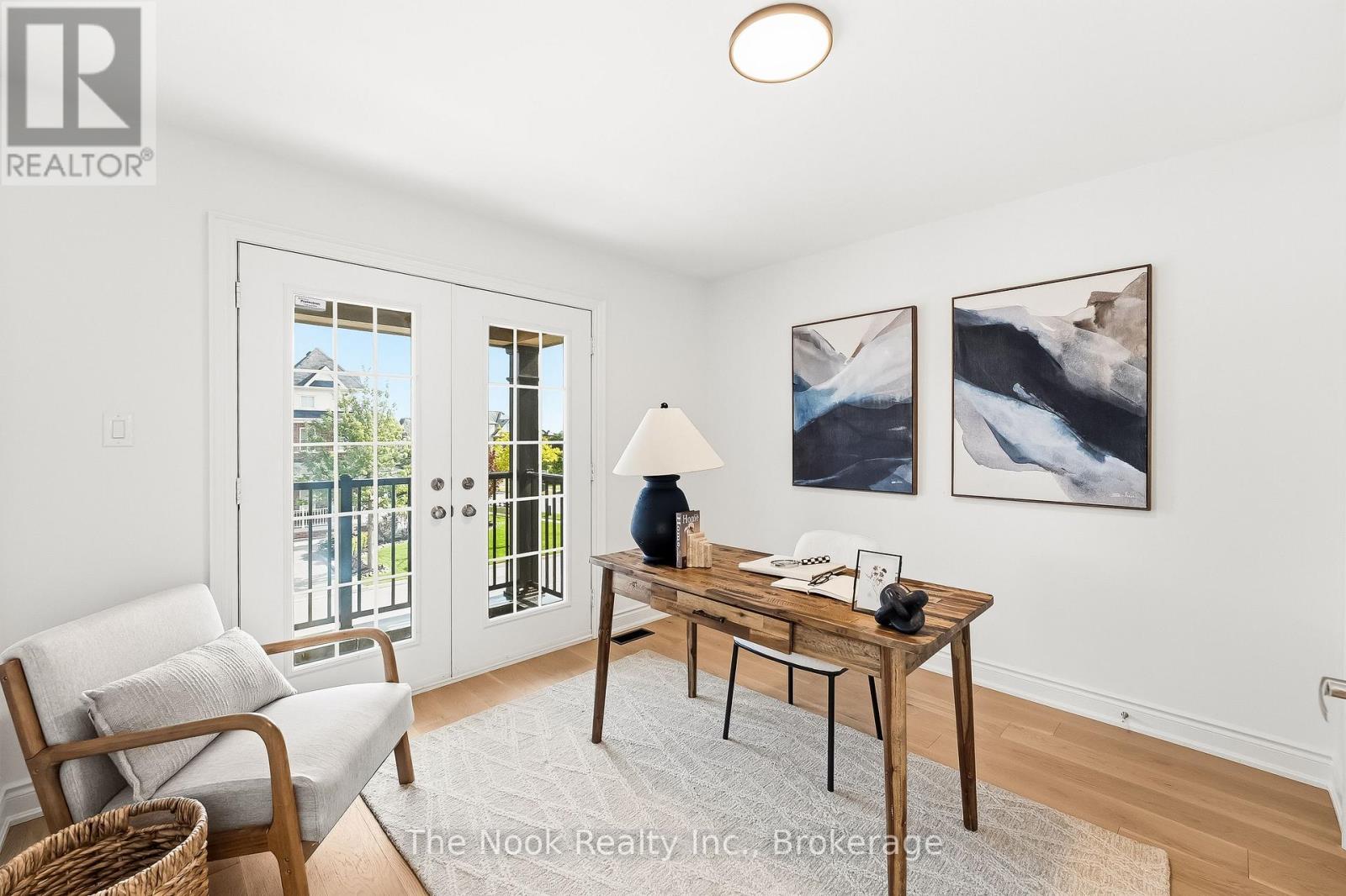 52 NIGHTINGALE CRESCENT - 33