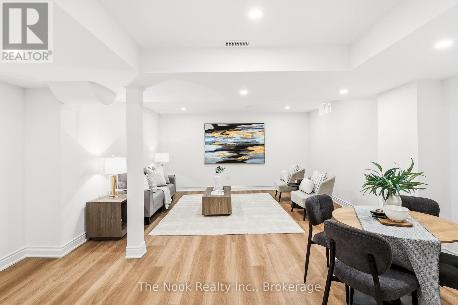 52 NIGHTINGALE CRESCENT - 37