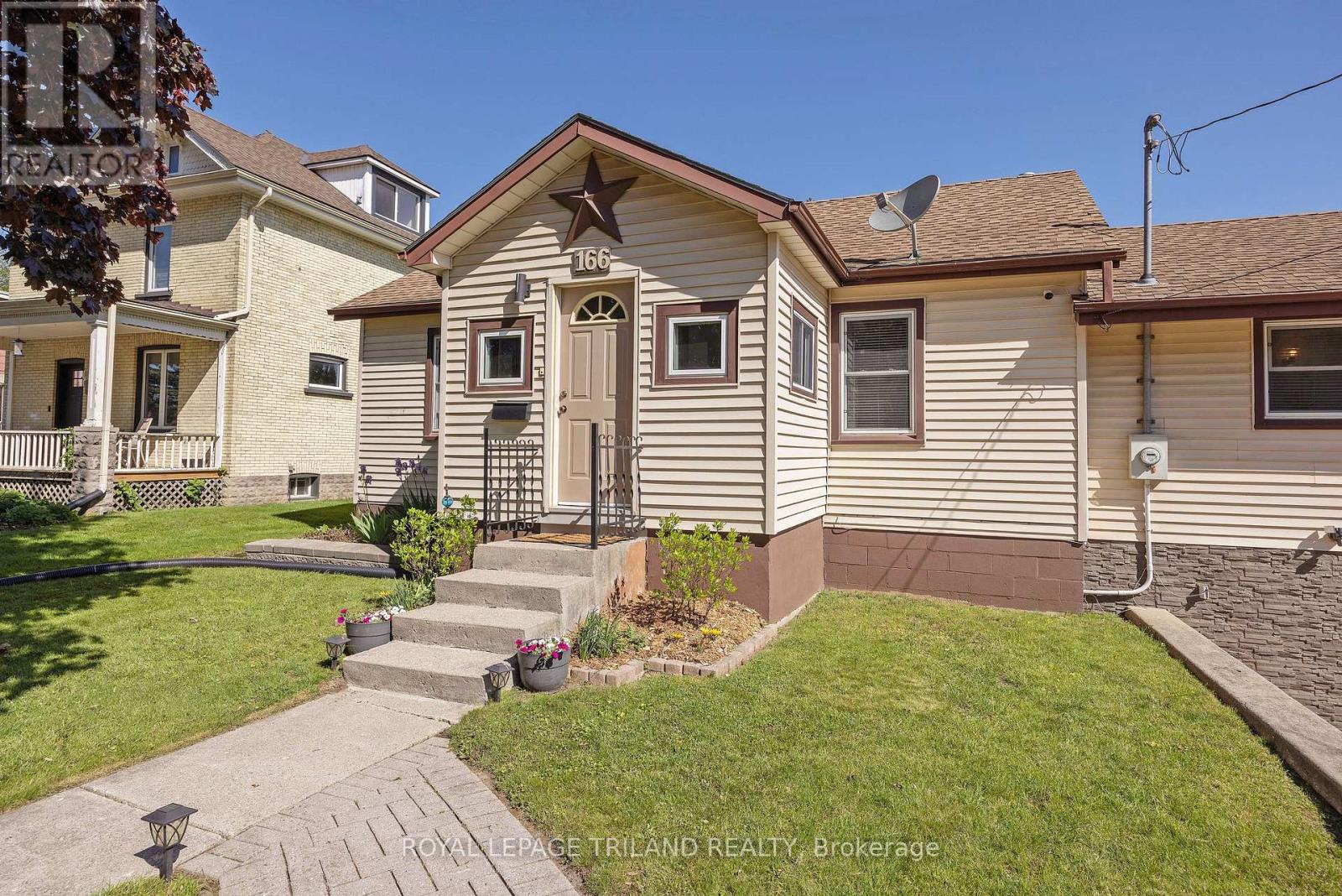 166 MINNIE STREET - Image 2