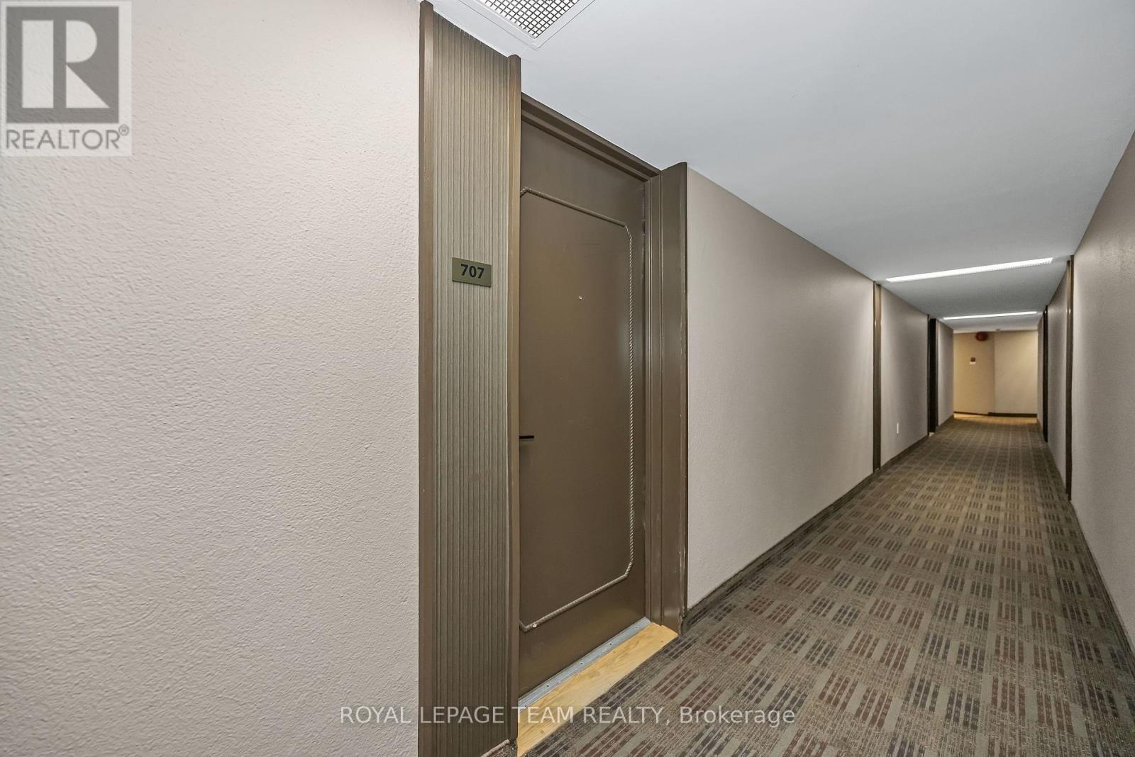 #707 20 CHESTERTON DRIVE - 7