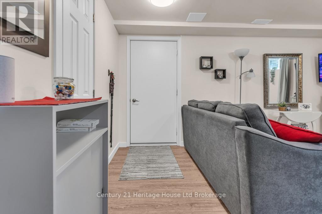 1-bedroom home for sale at #6 - 112 ROLPH STREET, Tillsonburg ON · photo 6 of 15
