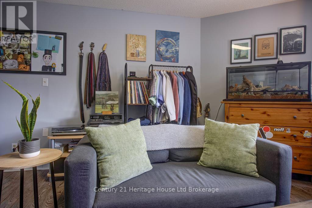 1-bedroom home for sale at UNIT #6 - 42 HARVEY STREET, Tillsonburg ON · photo 9 of 11