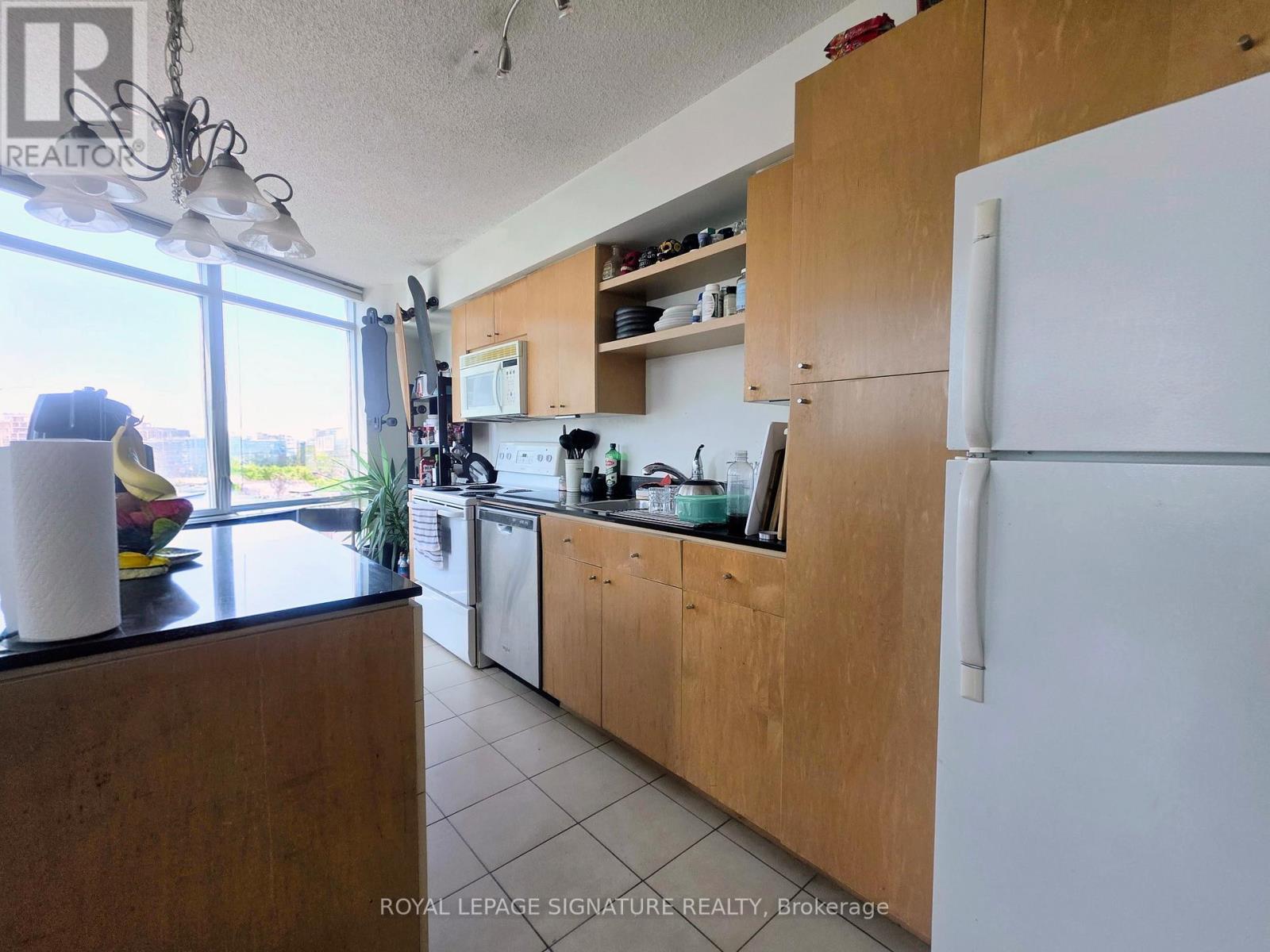 #1703 373 FRONT STREET W - 6