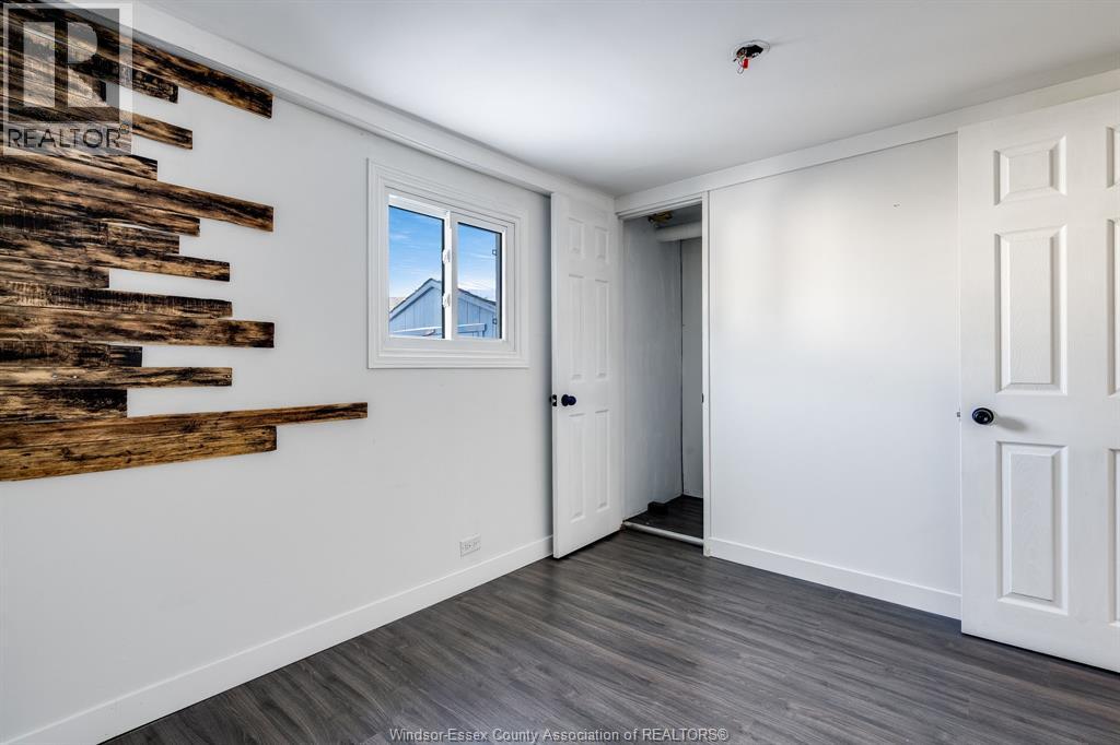 4 Cedar CRESCENT - 14