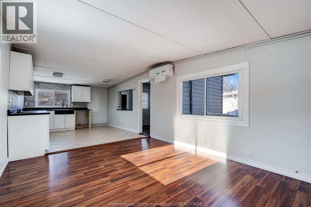4 Cedar CRESCENT - 8