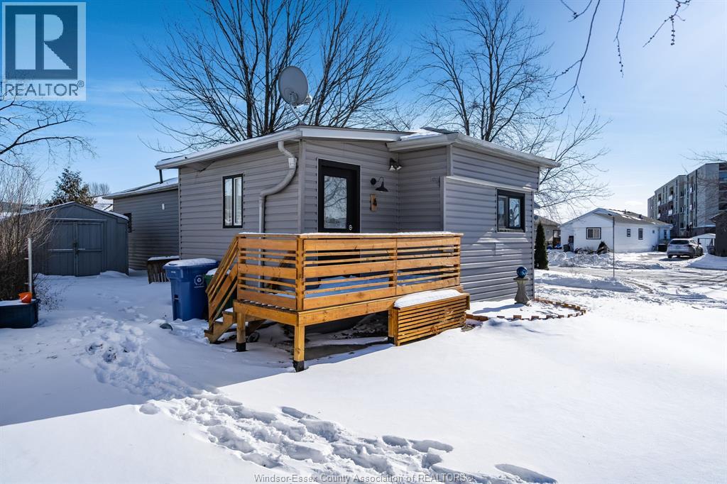 4 Cedar CRESCENT - 16