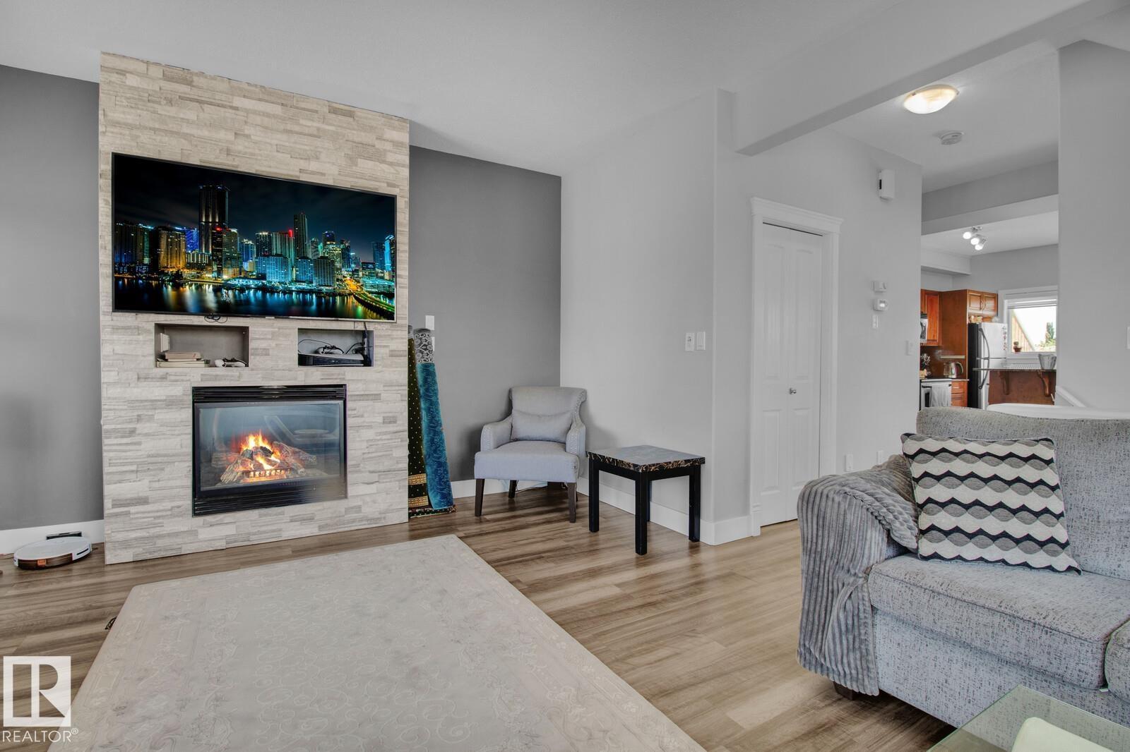 #29 13215 153 AV NW - 10