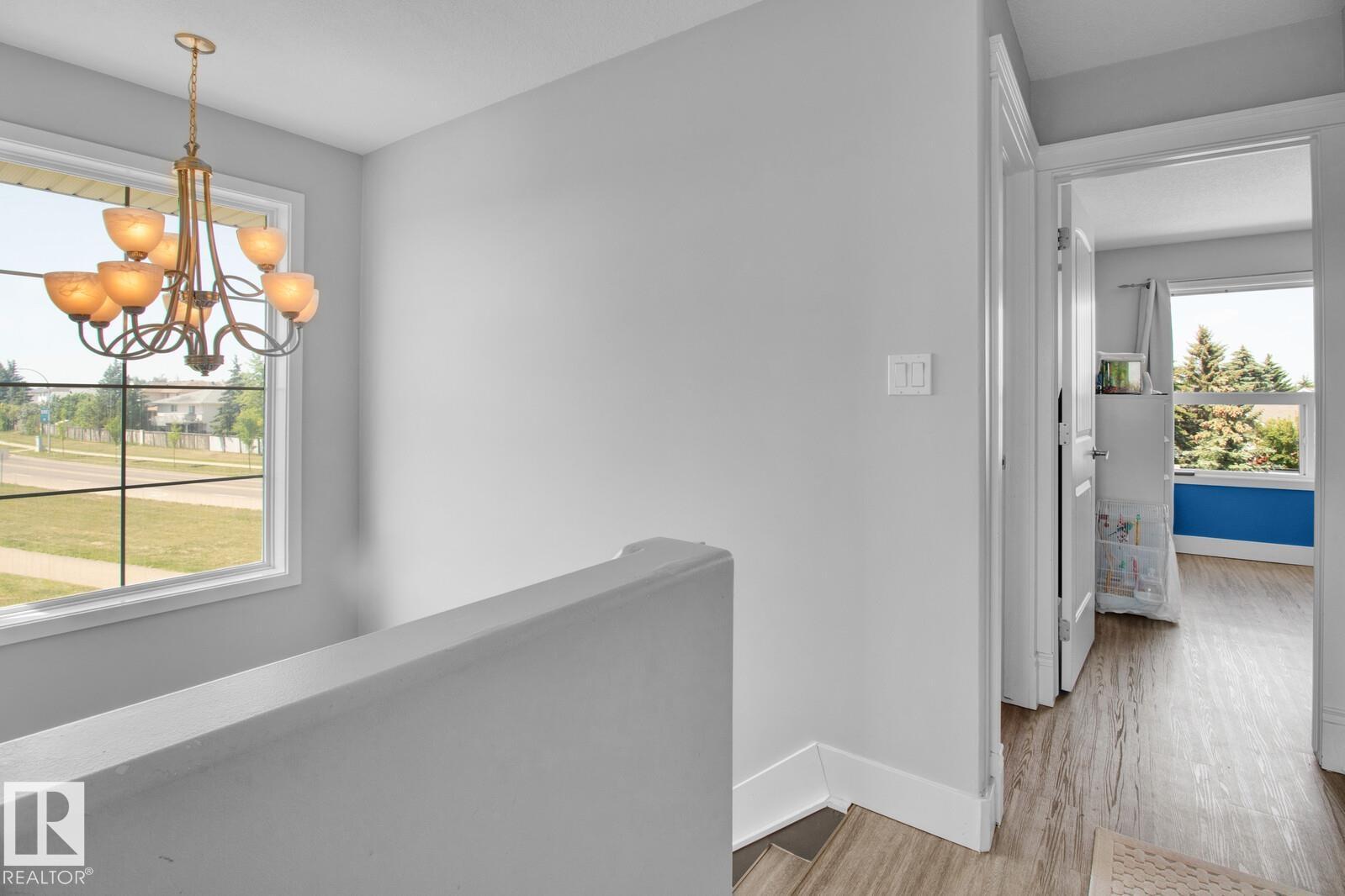 #29 13215 153 AV NW - 18