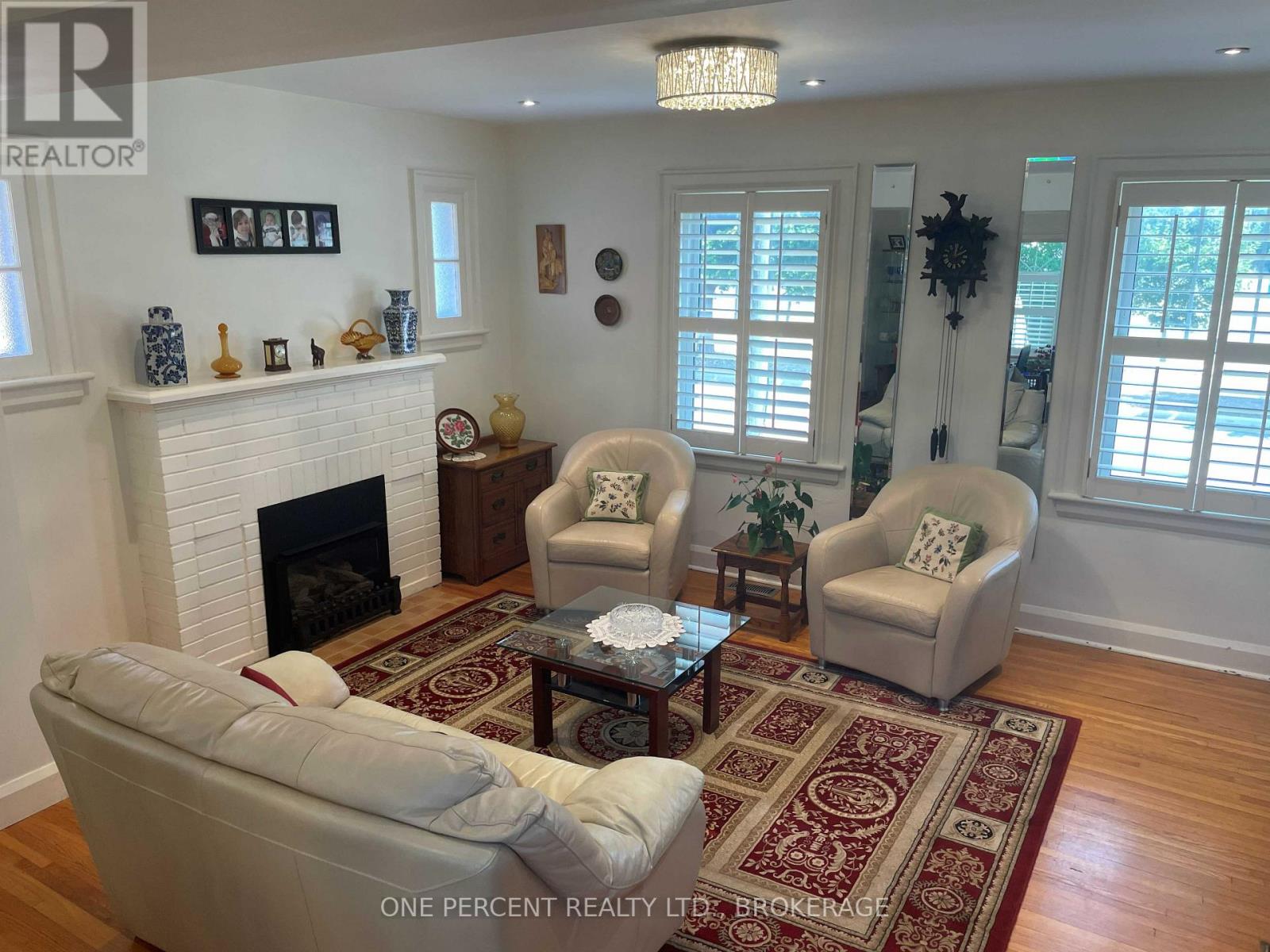 104 ELLERBECK STREET - 12
