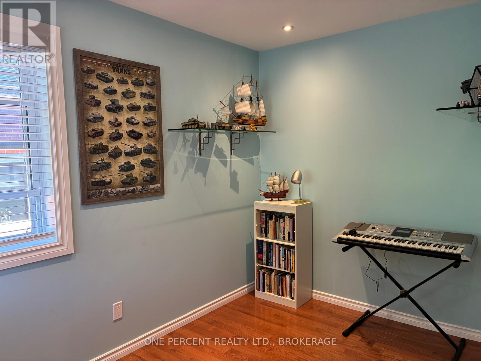 104 ELLERBECK STREET - 27