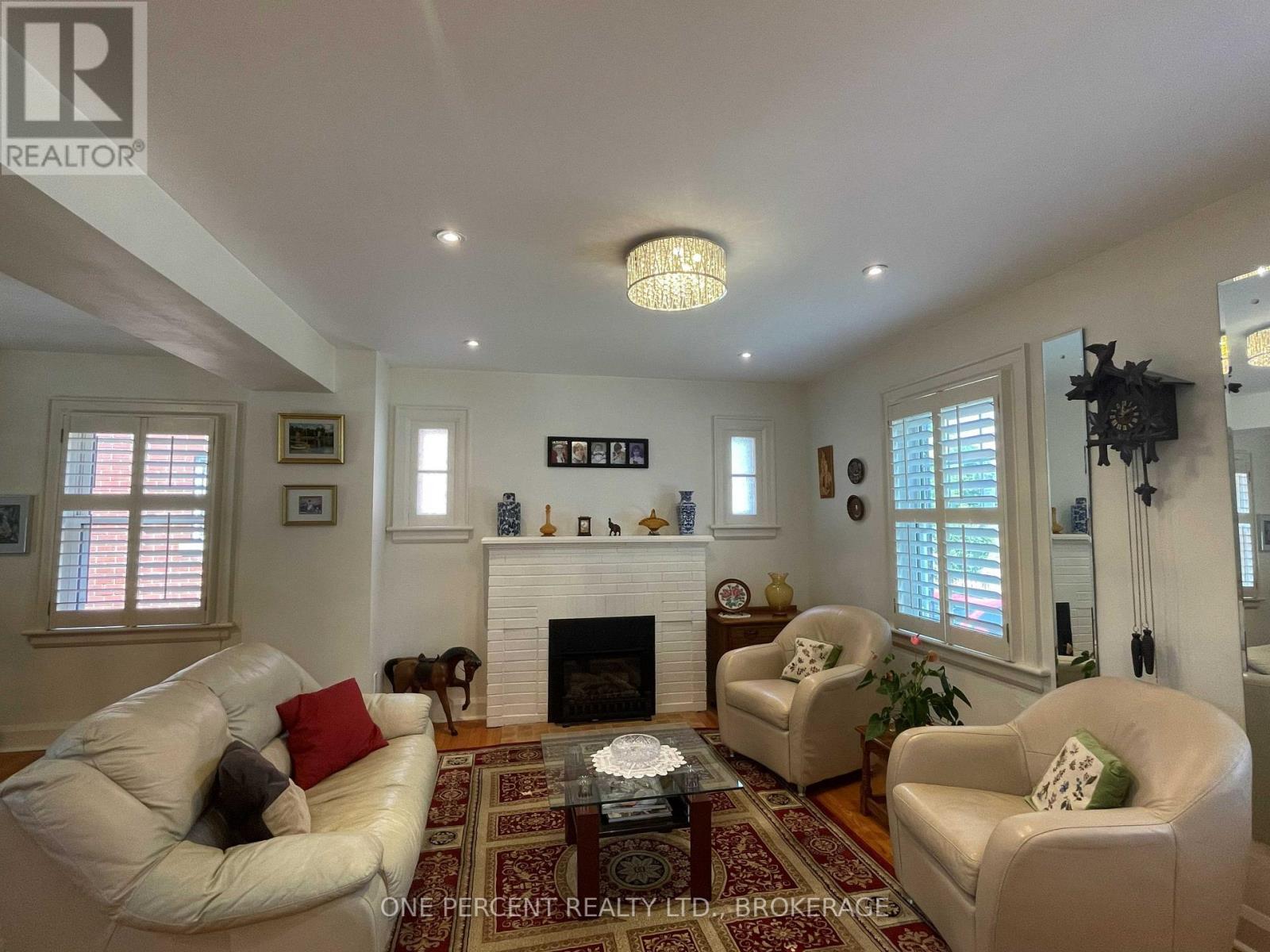 104 ELLERBECK STREET - 14