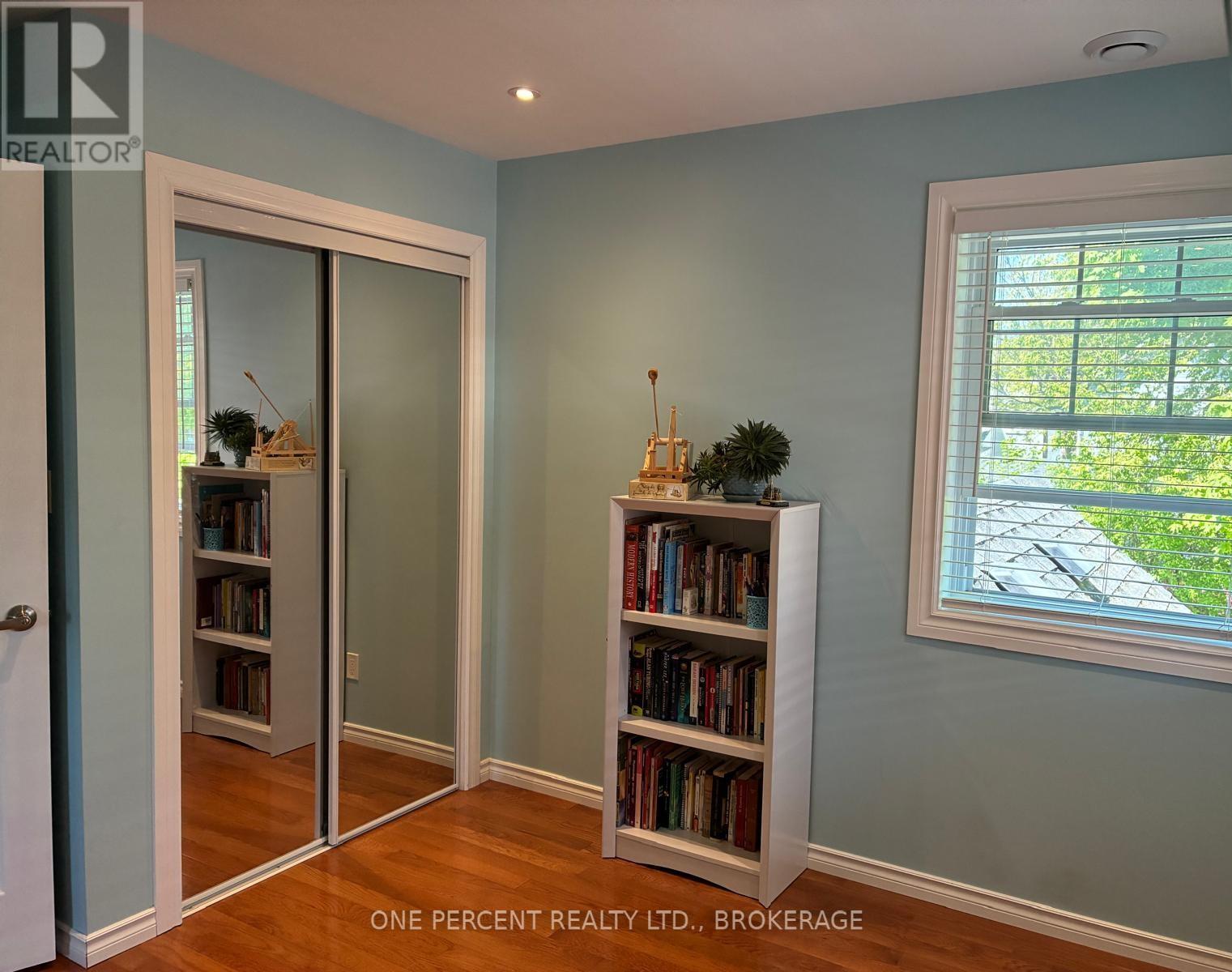 104 ELLERBECK STREET - 26
