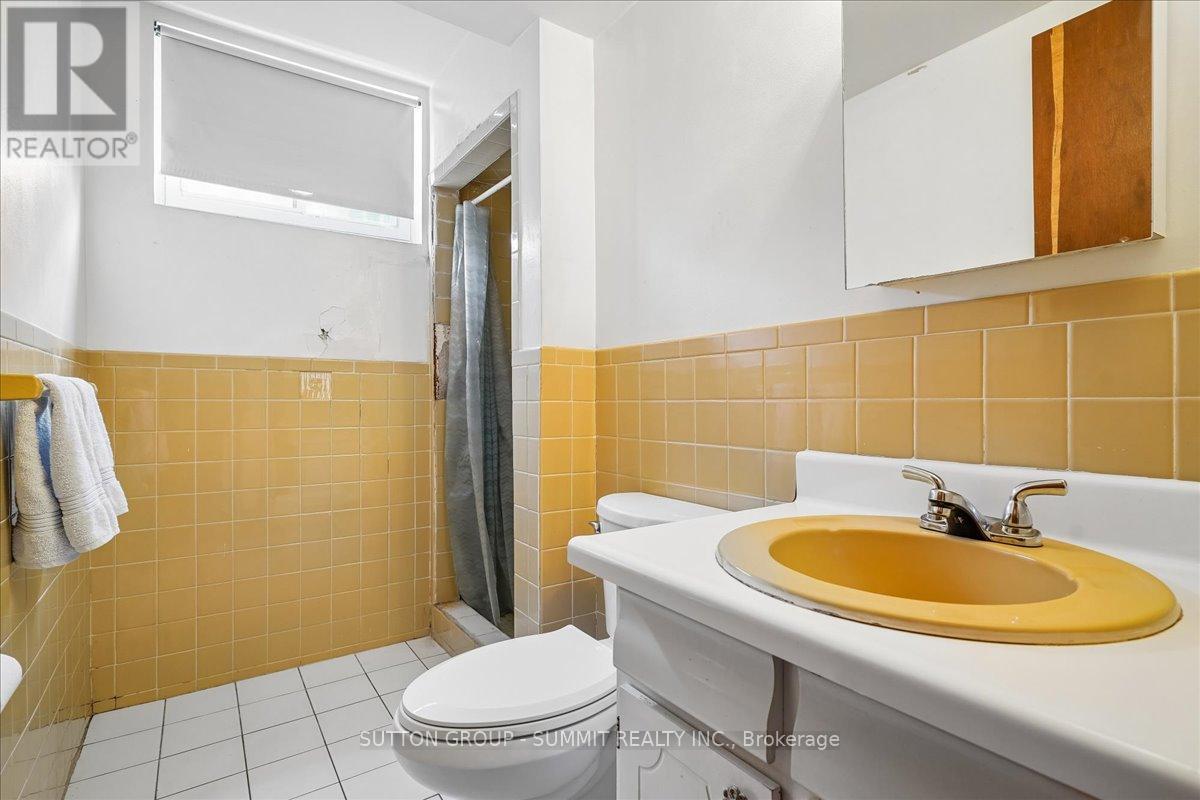 72 EASTBURY DRIVE - 26