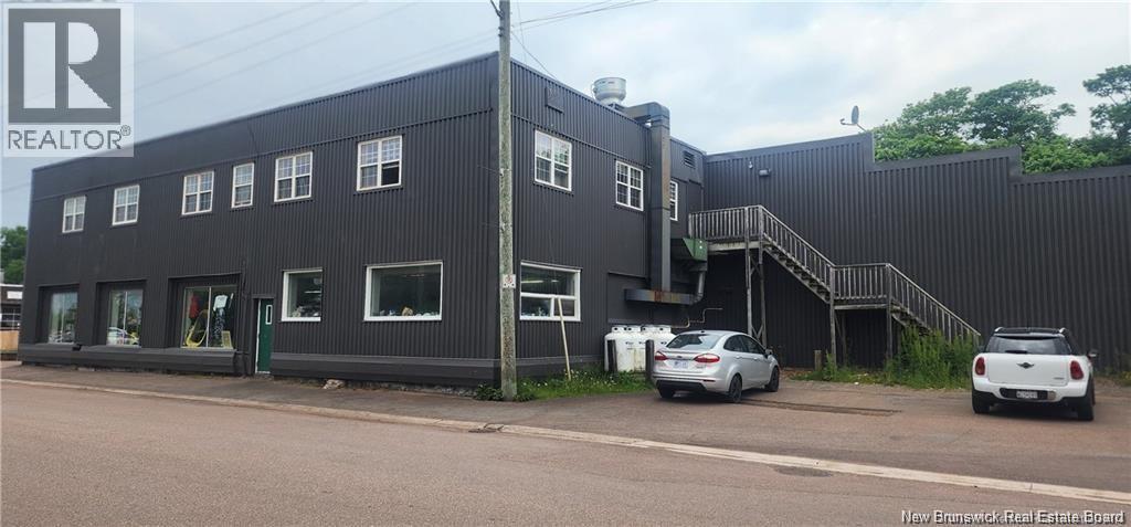 26 Bridge Street - 28