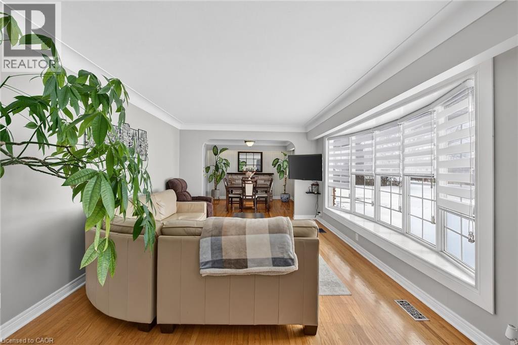 163 RAINHAM Road - 7