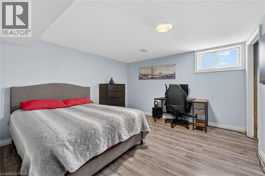 163 RAINHAM Road - 31