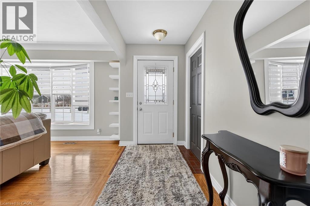 163 RAINHAM Road - 4