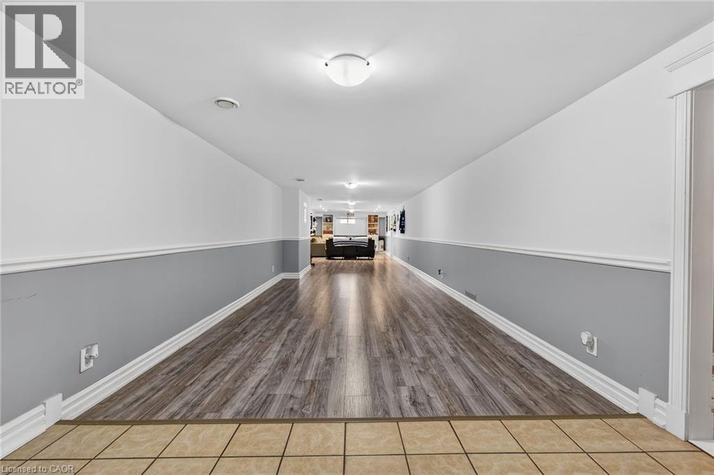 163 RAINHAM Road - 35