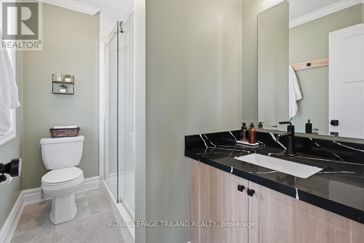 2700 FOXBEND LINK - 18