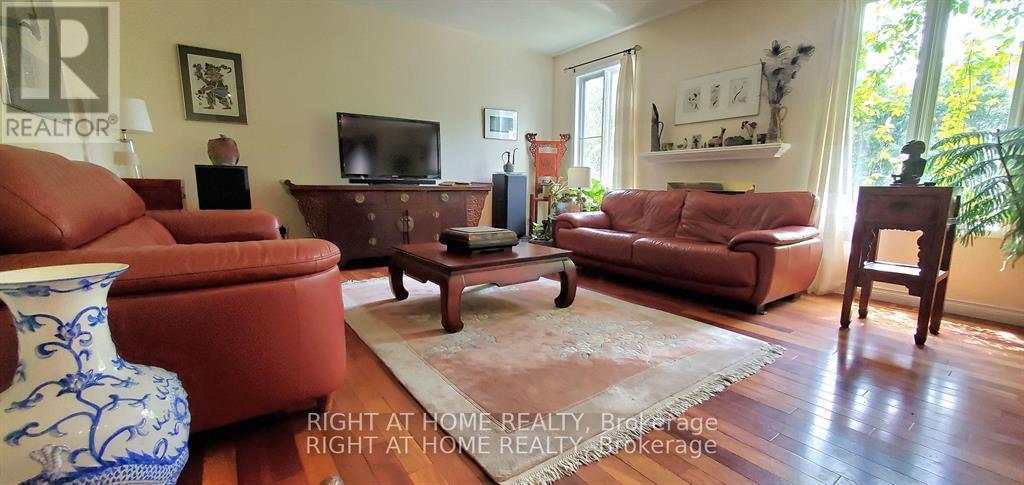 2 Bed, 2 Bath House for Rent in Ottawa – 142 WINDHURST DRIVE, Ottawa – MLS# X13220160 - Image 14