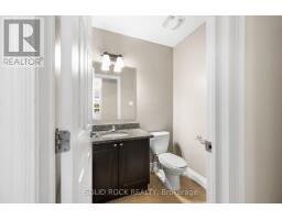 Bedroom 2 - 347 Bamburgh Way, Ottawa, ON K2J5R1 Photo 17