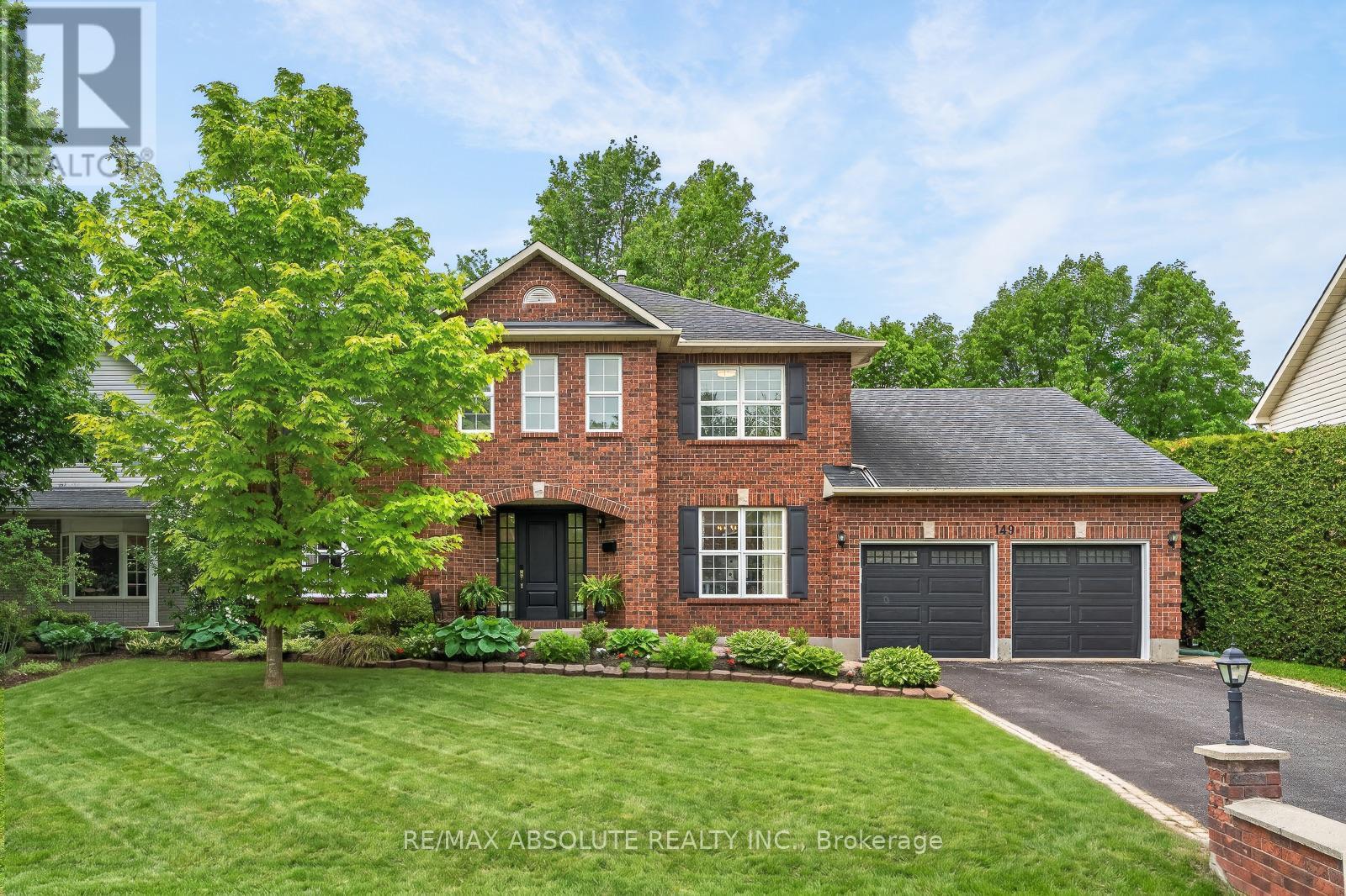 149 LANIGAN CRESCENT - 1