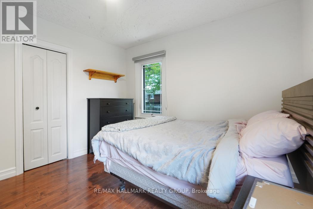 2481 CHASSEUR AVENUE - 13