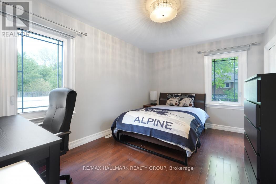 2481 CHASSEUR AVENUE - 14