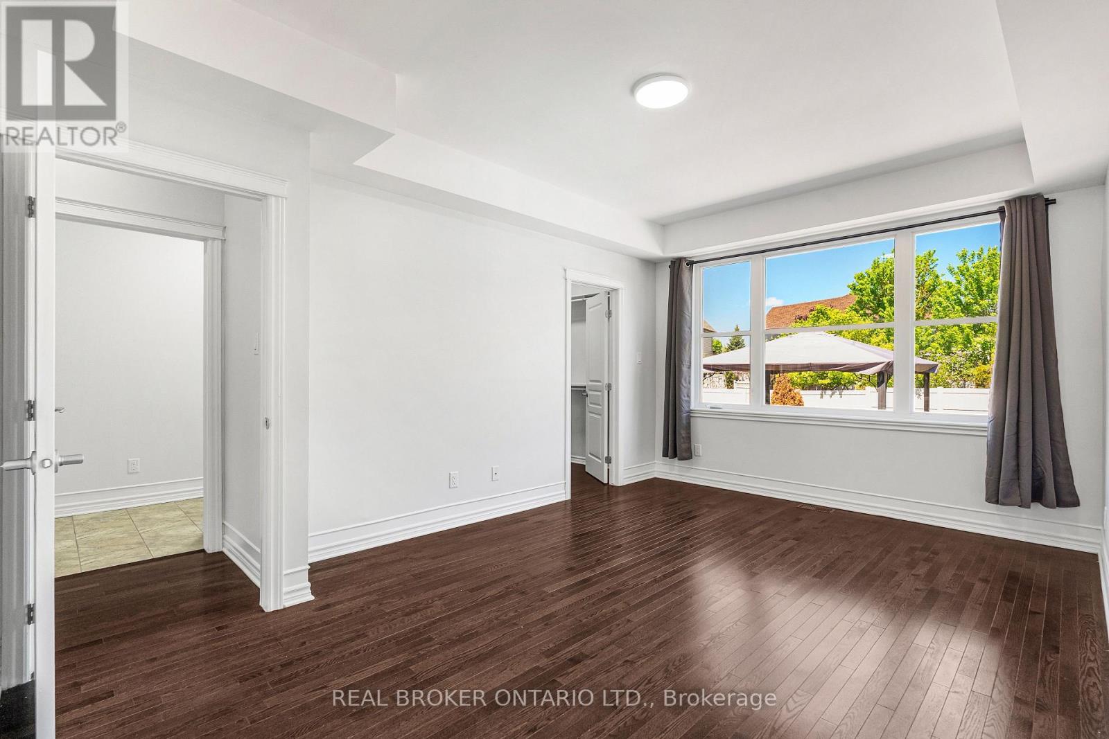 43 CLARIDGE DRIVE - 19
