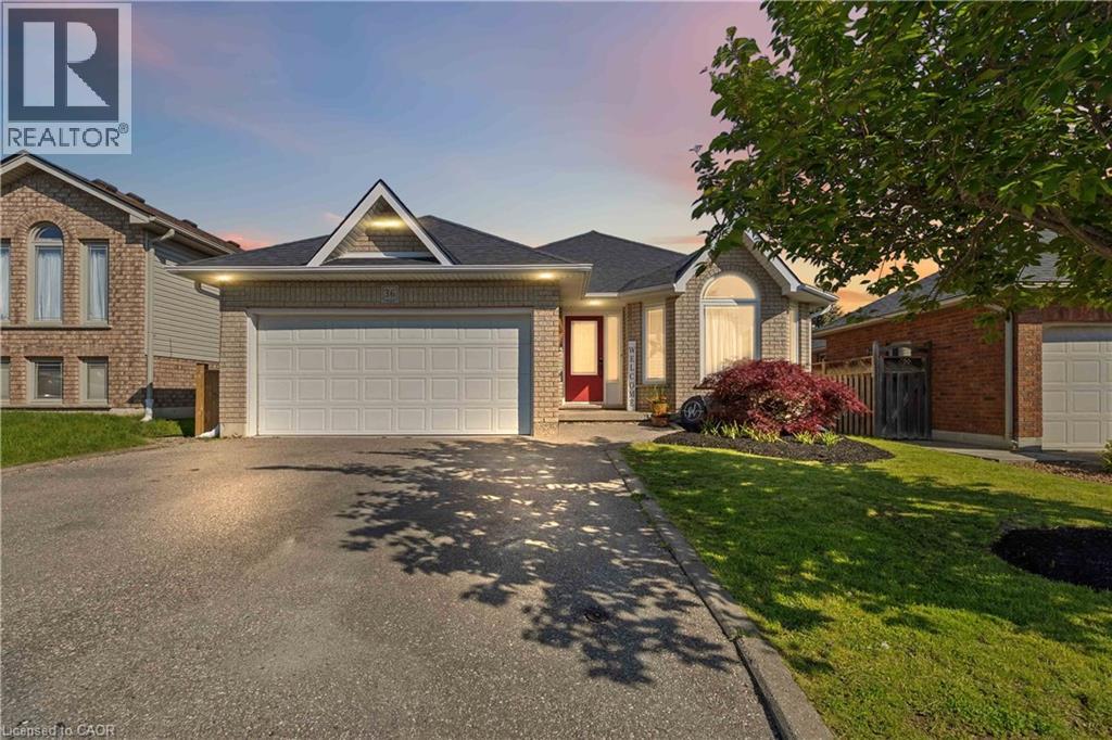 4-bedroom home for sale at 36 GARNER'S Lane, Brantford ON · photo 2 of 51