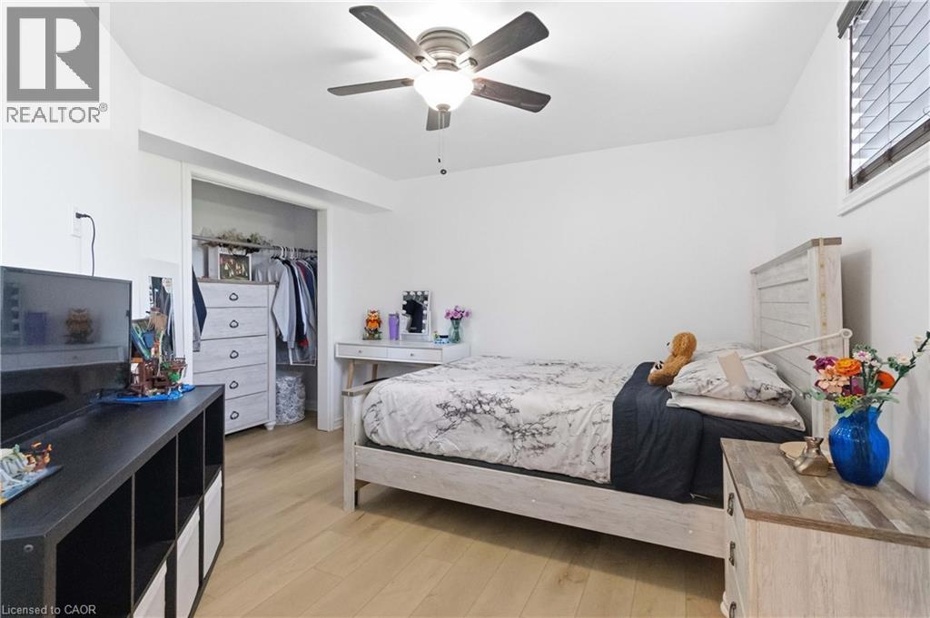 4-bedroom home for sale at 36 GARNER'S Lane, Brantford ON · photo 31 of 51