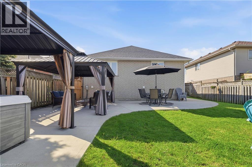 4-bedroom home for sale at 36 GARNER'S Lane, Brantford ON · photo 48 of 51