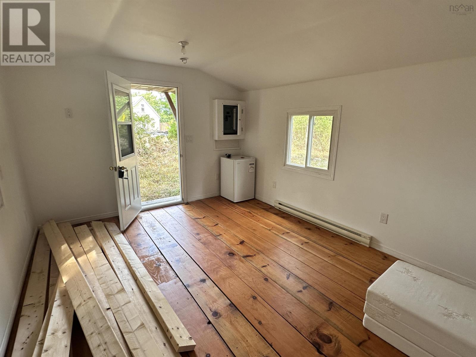 Property 2 of 6 of 75 Brunswick Street