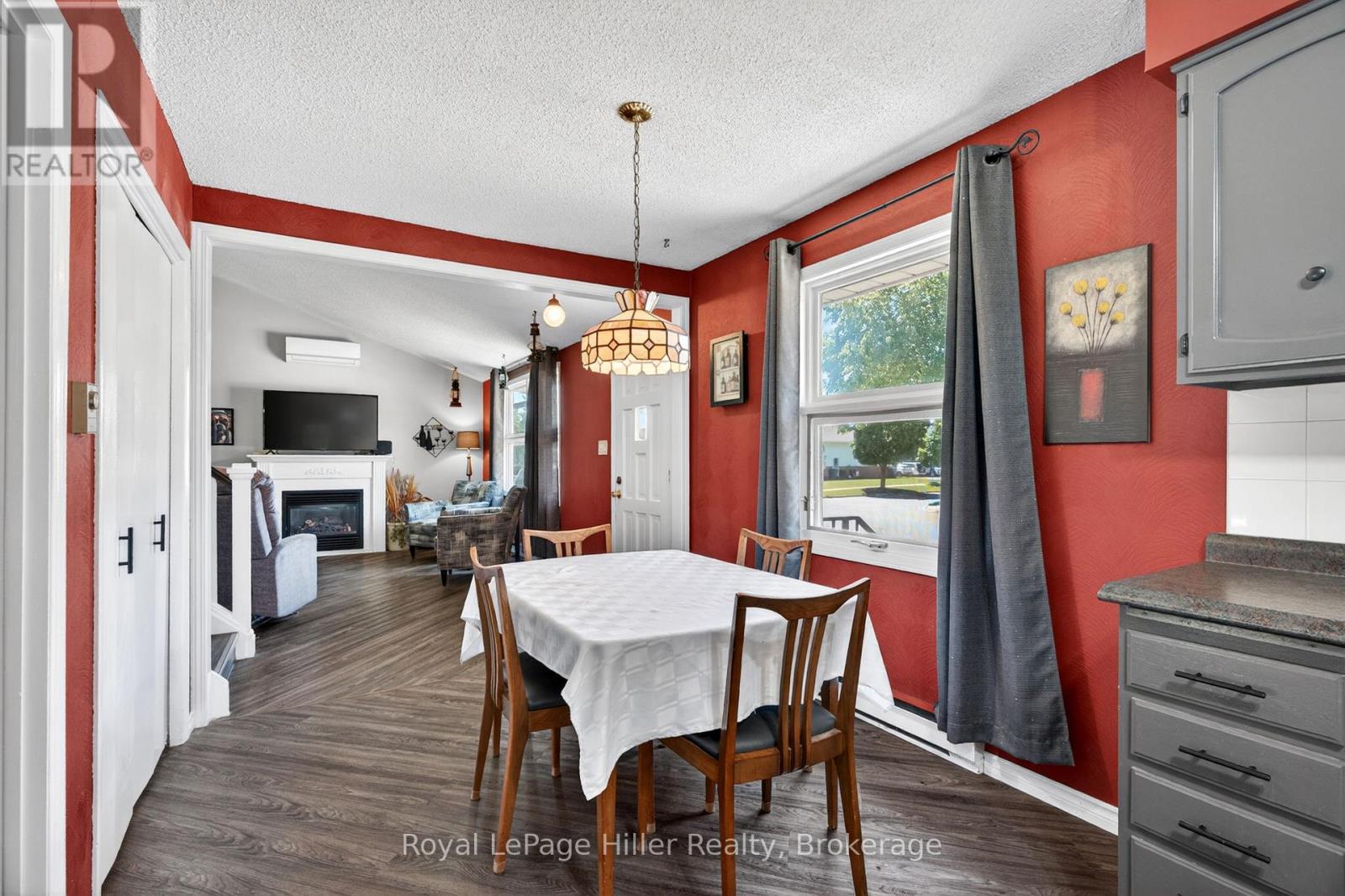 27 GREENWOOD DRIVE - 14