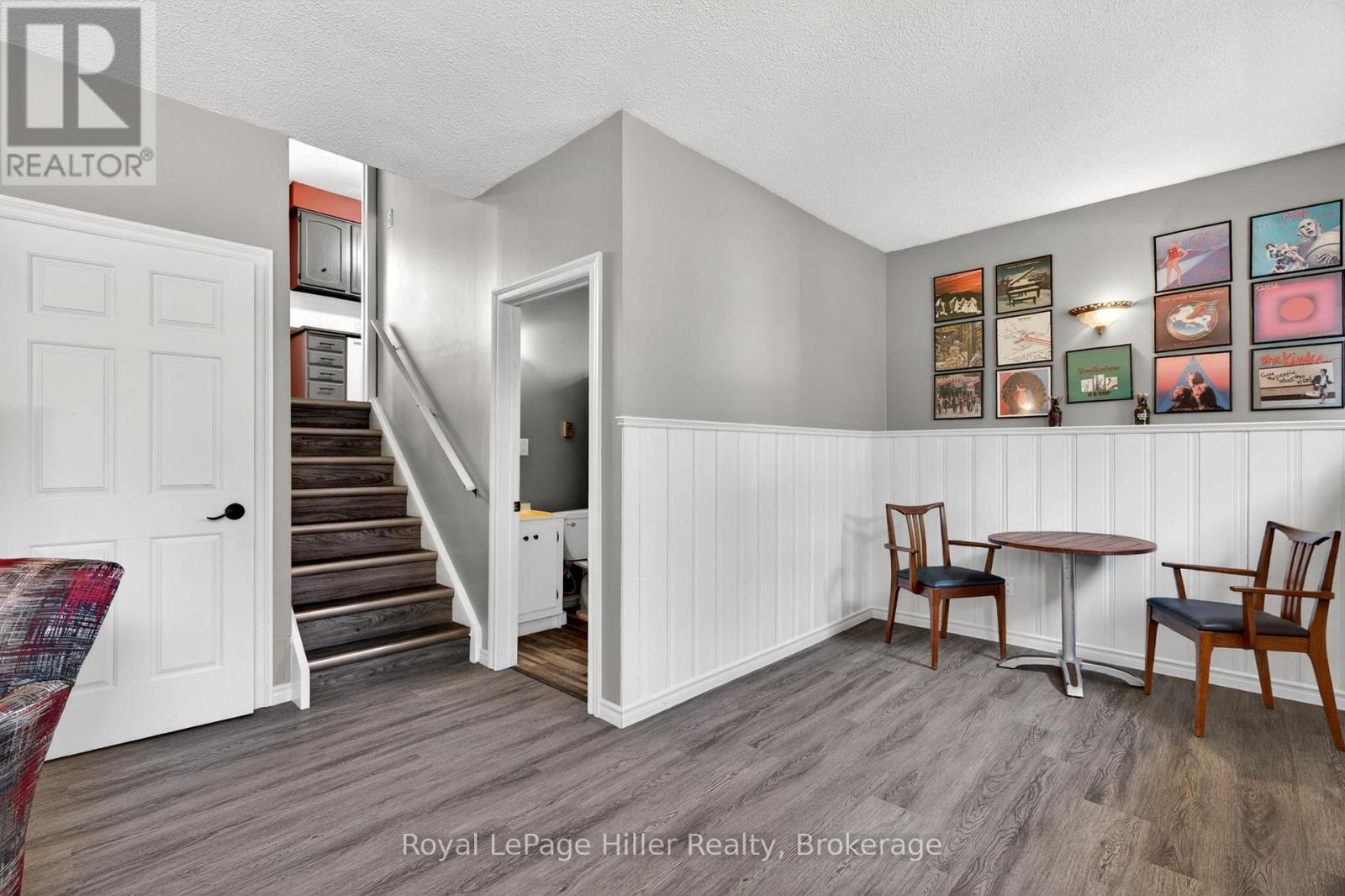 27 GREENWOOD DRIVE - 23
