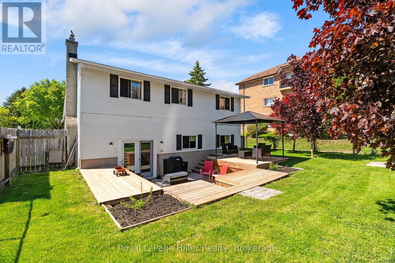 27 GREENWOOD DRIVE - 39