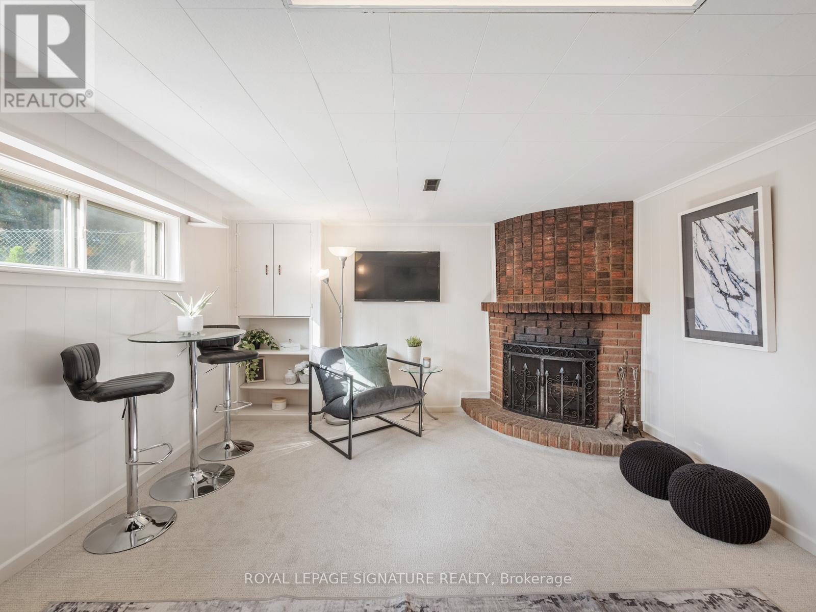 27 DALECLIFF CRESCENT - 25