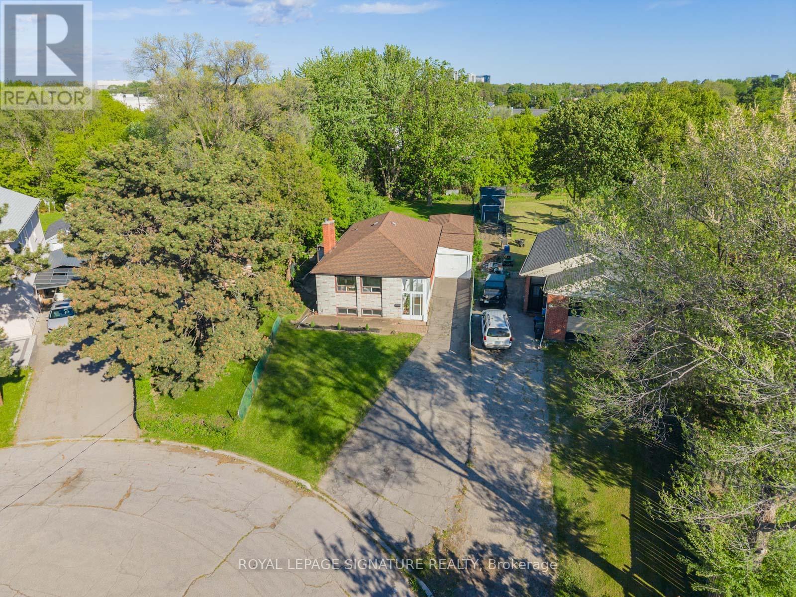 27 DALECLIFF CRESCENT - 46