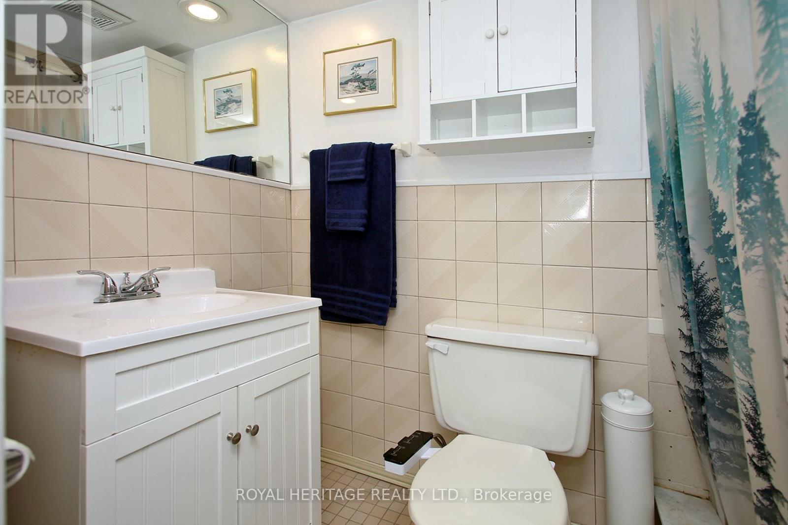 27 MEDWAY CRESCENT - 29
