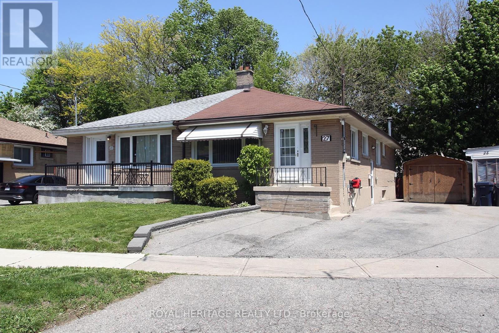 27 MEDWAY CRESCENT - 4