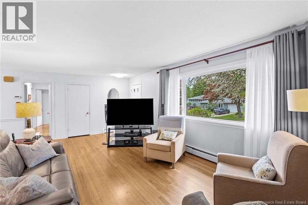 295 Willingdon Street - 12